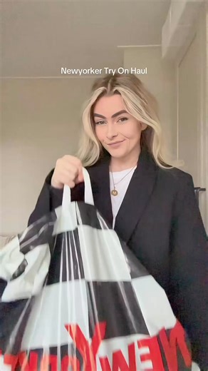 Try-on time! ✨ Watch these looks come to life — perfect fits and a little confidence boost in every outfit. 🤍 | New Yorker