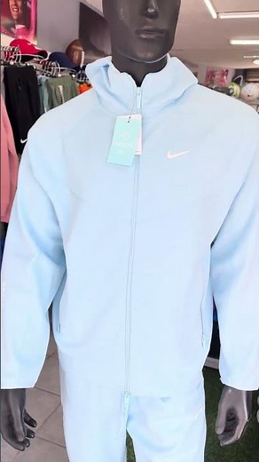 Set de hoodie y pantalones deportivos Nike x NOCTA Tech Fleece 🩵🤩