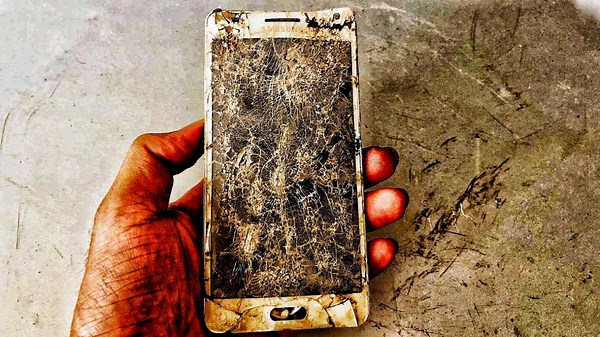 From Ruined to Restored - The Full Revival of a 6-Year-Old Samsung Smartphone