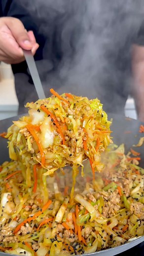 Quick and Easy Egg Roll Bowl Recipe