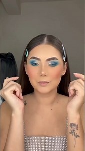 1.9K views · 41 reactions | TUTORIAL DE MAQUILLAJE AZUL冀 #maquillaje #tutorialmakeup #maquillajefacil #ideasdemaquillaje | makeupjazminverdugo | Facebook