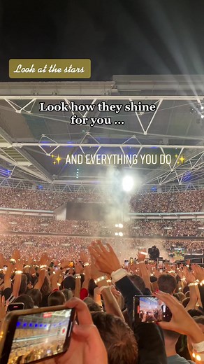 Another vid because I’m still not over it 💛the most surreal experience #coldplayyellow #coldplay2022musicofthespheres🚀✨