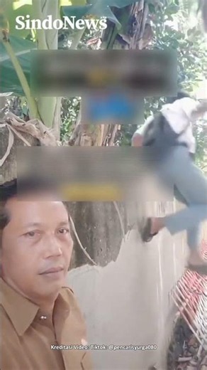 Viral! Murid ketahuan hendak kabur dari sekolah. Reaksi pasrah mereka bikin warganet nostalgia.