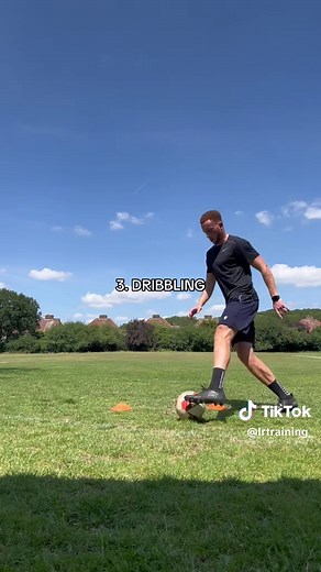 Key Skills Every Winger Must Master in Football