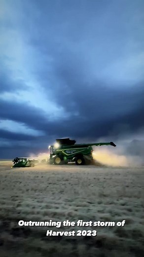 Bingham Agriculture John Deere Harvest in Australia