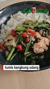 TUMIS KANGKUNG UDANG - a popular vegetable dish that is quickly prepared by stir-frying