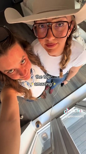 Explore Stunning Cowgirl Vibes in Country Music