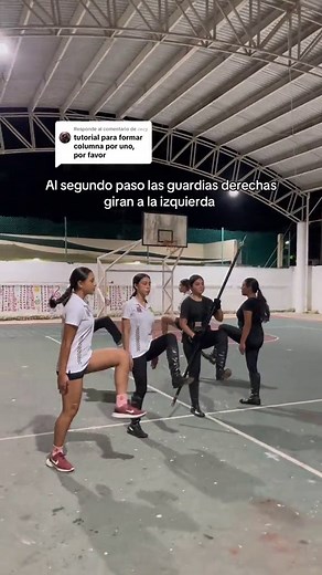 Tutorial para Columna por 1: Formación de Escolta y Banda de Guerra