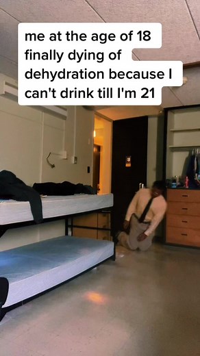 💀 (gus emoji) #breakingbad #gusfring #dehyrated #liq#liquid #water #real #dead #rip