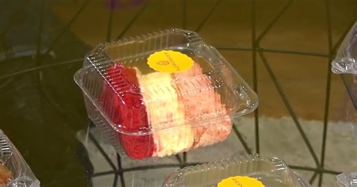 Viral baking duo celebrates grand opening in Decatur