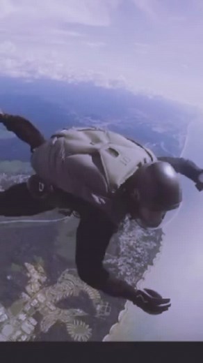 Skydiving Adventure: Thrilling Freefall Experience