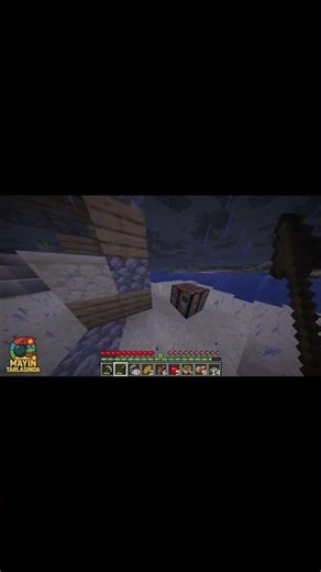 KIRIK TAŞTAN SAĞLAM BİR KALE YAPIMI - SURVIVAL 2#shorts