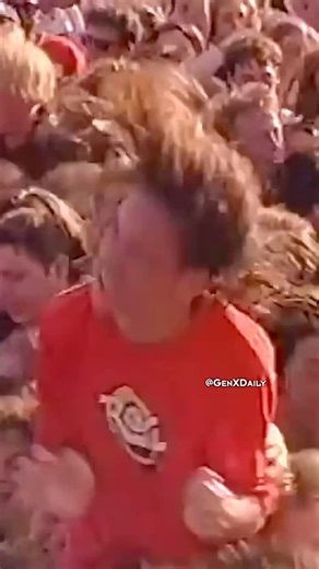 GenXDaily on Instagram: "dude in the crowd was the main character. Veruca Salt - Glastonbury ‘95 #verucasalt #seether #glastonbury #grunge #90s #1995 #ninagordon #concert #music #90skids #90sthrowback #generationx #genx #genxdaily"