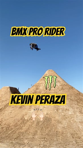 BMX PRO RIDER KEVIN PERAZA 360 barspin to invert🙌🏻#bmx #bmxtricks #bmxriding #bmxlife #fyp #shorts