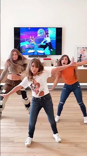 Paula Abdul dances to “Opposites Attract” (2022)