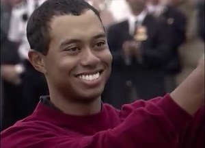 A master at work. Relive every shot from Woods’ wonderful win at St Andrews in 2000. Watch more on: https://go.oneclub.golf/xi310t | The Open