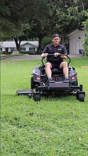 Toro TimeCutter Max cutting through thick, juicy grass!