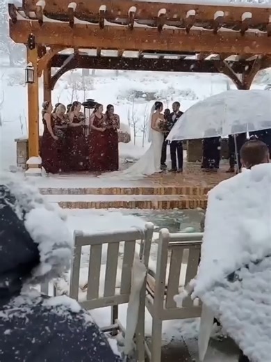 Gagnez 30 000 € en vous inscrivant via le lien dans la bio ! Organisez votre mariage sans compromis et sans stress ✨ Participez et tentez de gagner 30 000 € pour réaliser votre grand jour exactement comme vous l'imaginez. ❤️ #mariage #mariée2026 #2026bride #mariée #2026