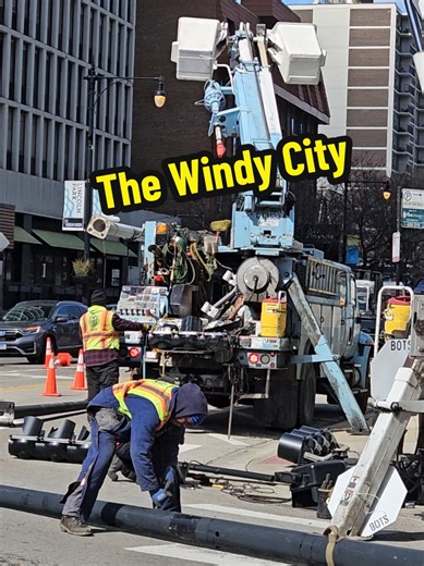 High Winds Cause Damage in Chicago on March 13, 2026