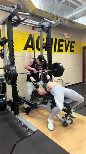 Big lift for today! #womenlifting #powerlifting #gymtok #fitnessover40 #motivation