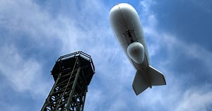 EEUU: un dirigible de la Marina flotó sin control y dejó a 20.000 usuarios sin luz