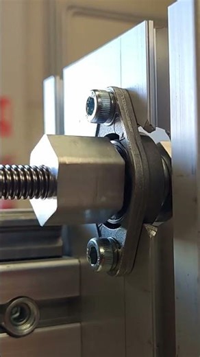 DIY Linear Motion Test Bench Trapezoidal Actuation