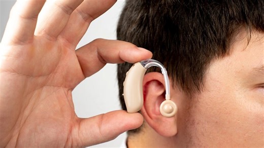 Ear Health: Expert Lists 5 Easy Ways To Clean Hearing Aids