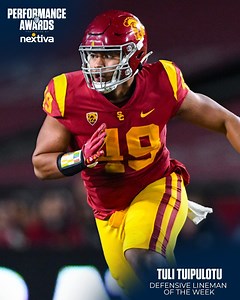 9.5K views · 492 reactions | #Pac12FB Defensive Lineman of the Week, presented by Nextiva: Tuli Tuipulotu. ✌️ Full release ➡️ pac12.me/22POW12 #FightOn | USC Football | Pac-12 Conference | Facebook