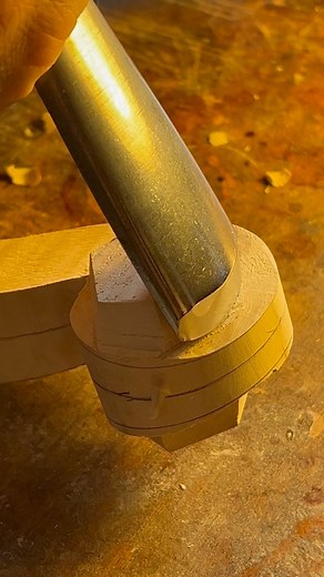 Stefano Trabucchi | Working on violin’s scroll 🇮🇹 by Stefano Trabucchi- master violinmaker in Cremona #fineviolin #italy #cremona #violinscroll... | Instagram