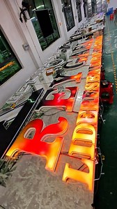 162K views · 2.6K reactions | We can make different colors for you like this #sign#signage #design #signagedesign #ledlight#signature #lightbox #lamplight #ledlightstrip #led#logodesign #sourcefactory #shop #store #abyss#foryou | 罗鹏 | Facebook