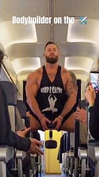 Bodybuilder goes on airplane for first time