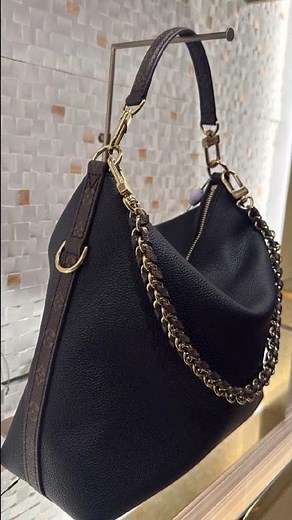 🦔 LV MULTIPASS NOIR & more of NEW LV BAGS
