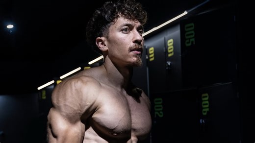 Your Month-Long Strength Program Designed by an Elite Powerlifter | BarBend