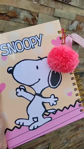 Handmade Snoopy Crafts for Creative Fans