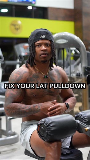 J4CK Fit | Online Fitness Coach on Instagram: "The lat pulldown looks easy… until you do it RIGHT. Small tweaks = bigger back gains. Control the pull. Don’t swing. Let your lats work. 👕 Wearing DFYNE.official Code | SJAY4 Need help fixing your form and building real results? 1-on-1 coaching 👉 link in bio #explore #reels #fitnesstips #backday #fyp"