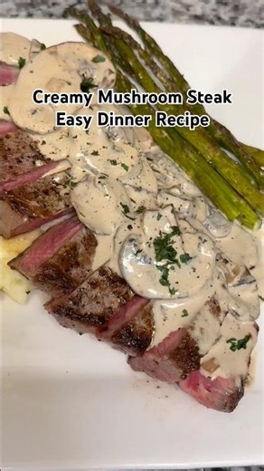 Creamy Mushroom Steak 🤤🥩#steak #easyrecipes #recetas #cooking #chickenrecipe #dinner #fyp #recipes