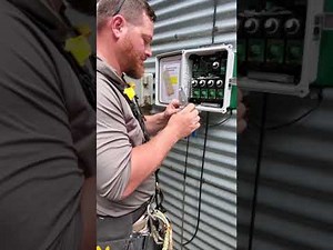 Wiring in the Bin Manager Fan Control Box