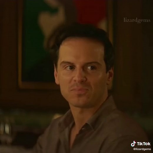"kneel" #fleabag #hotpriest #fleabagedit #fleabagtok #andrewscott #pho...