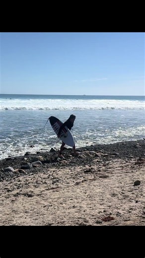 lil three turner @ lowers 💫 #fyp #viral #surfergirl #wsl #blowup | surfing