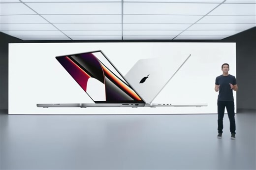 Mark Gurman adelanta el plan atípico de Apple para 2026: lanzar dos MacBook Pro en un año y dejar que el primero "nazca viejo"