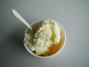 Banana Ice Cream, Super Easy to Make [5 simple ingredients]