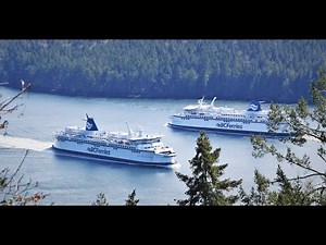 Spectacular Scenic View of Ships in the Active Pass in British Columbia | BC Ferries | Canada