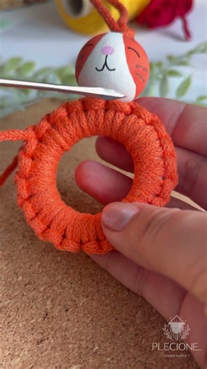 Chunky Macrame Cat Tutorial 🐱✨ | Cute DIY Keychain Idea