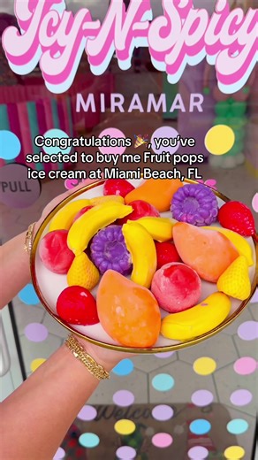Discover Delicious Fruit Ice Cream Pops in Miami