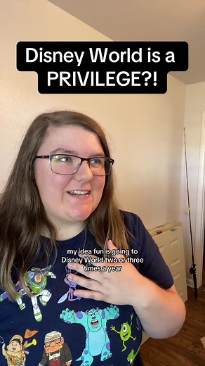 Dreaming of Disney: Funny Skit Featuring WDW Karen
