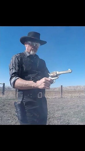 Three Ways To Triple Shot! #cowboy #gunfighter #rdr2 #western #shooting #saa #cool #clinteastwood