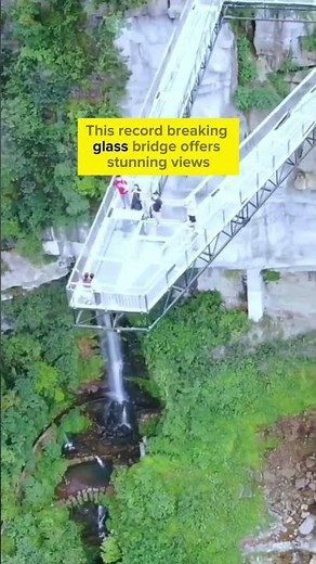 Amazing Facts About the Zhangjiajie Glass Bridge – World's Longest and Highest Glass Bridge!