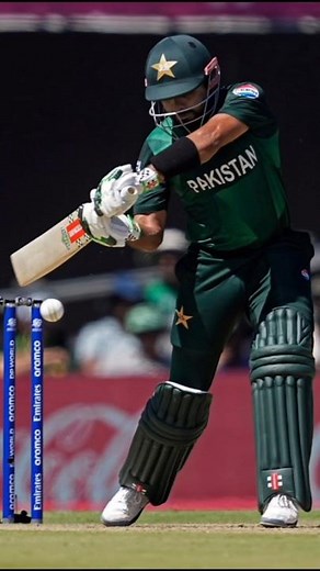 Elegant Point Shot for Four | Perfect Timing & Placement 🔥