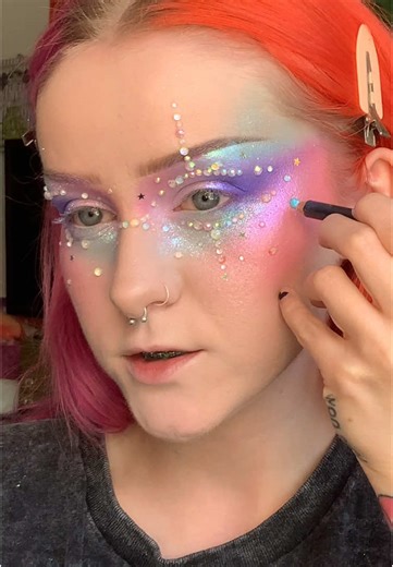 Mermaid-Inspired Rhinestone Makeup Tutorial