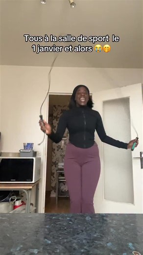 @pounsitime on Instagram: "Oh c’est bon un peu de patience le temps 10 janvier on est plus là 😂😂😂😂😂"